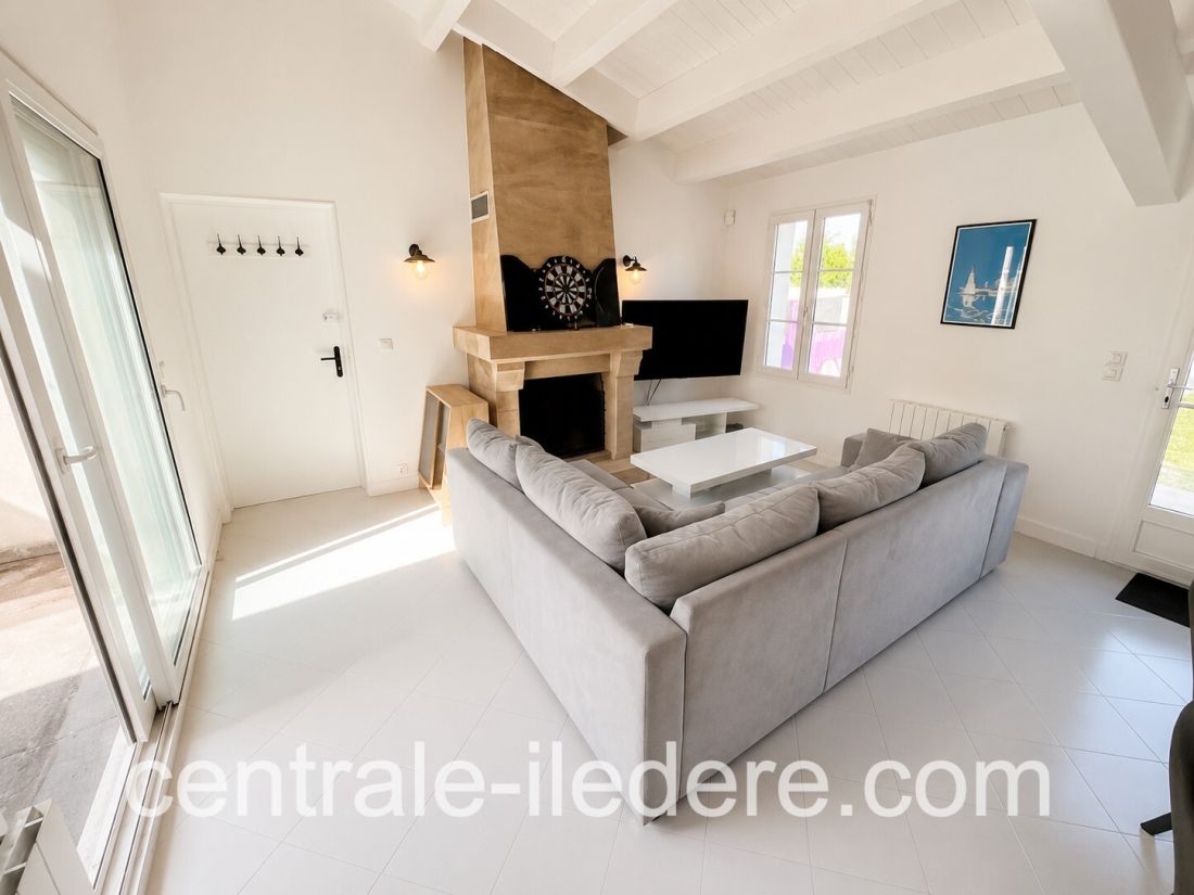 Photo 4 : NC d'une maison situ&eacute;e &agrave; La Couarde-sur-mer, &icirc;le de R&eacute;.