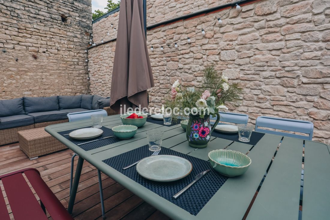 Photo 25 : TERRASSE d'une maison situ&eacute;e &agrave; Le Bois-Plage-en-R&eacute;, &icirc;le de R&eacute;.