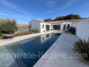 Ile de Ré:Villa des chênes verts : villa neuve avec piscine jusqu'à 8 personnes