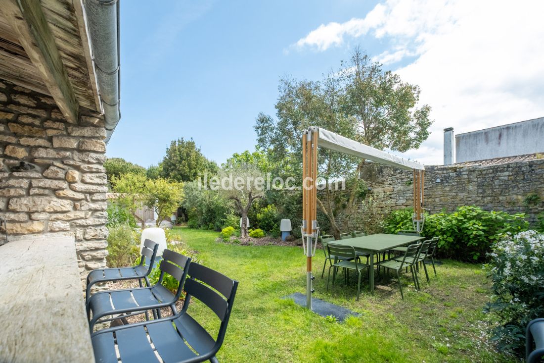 Photo 39 : NC d'une maison située à Ars en Ré, île de Ré.