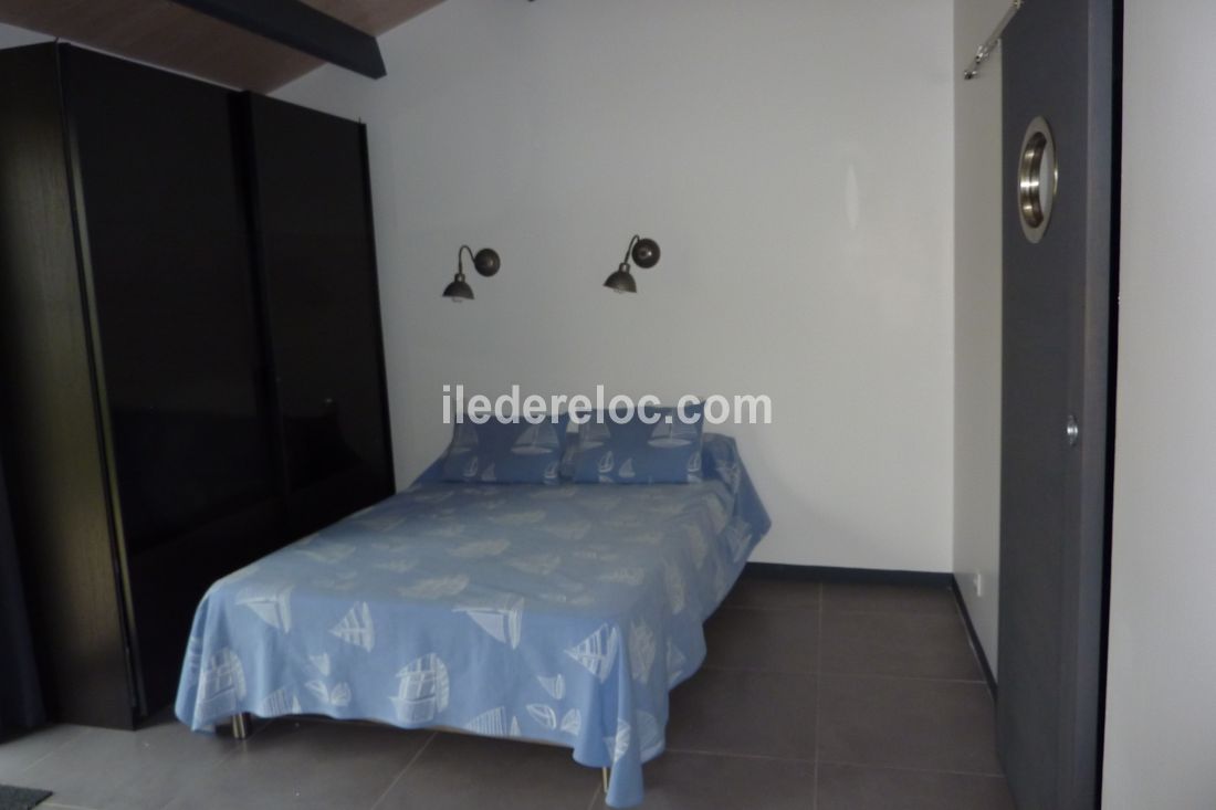 Photo 7 : CHAMBRE d'une maison située à Le Bois-Plage-en-Ré, île de Ré.