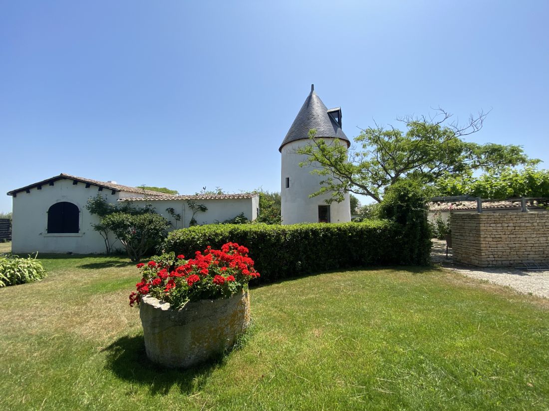 Photo 4 : NC d'une maison située à Ars en Ré, île de Ré.