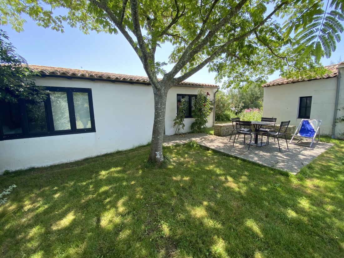 Photo 8 : NC d'une maison située à Ars en Ré, île de Ré.