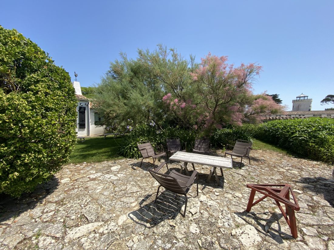 Photo 15 : NC d'une maison située à Ars en Ré, île de Ré.