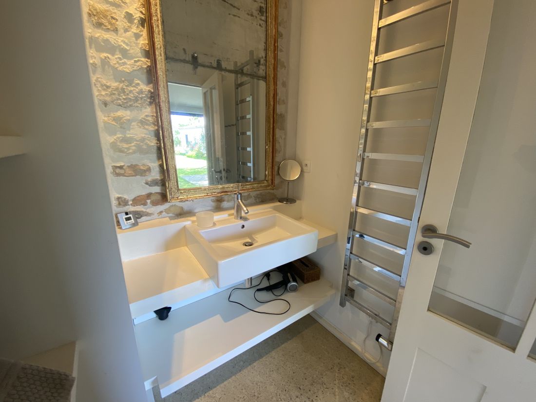 Photo 41 : NC d'une maison située à Ars en Ré, île de Ré.