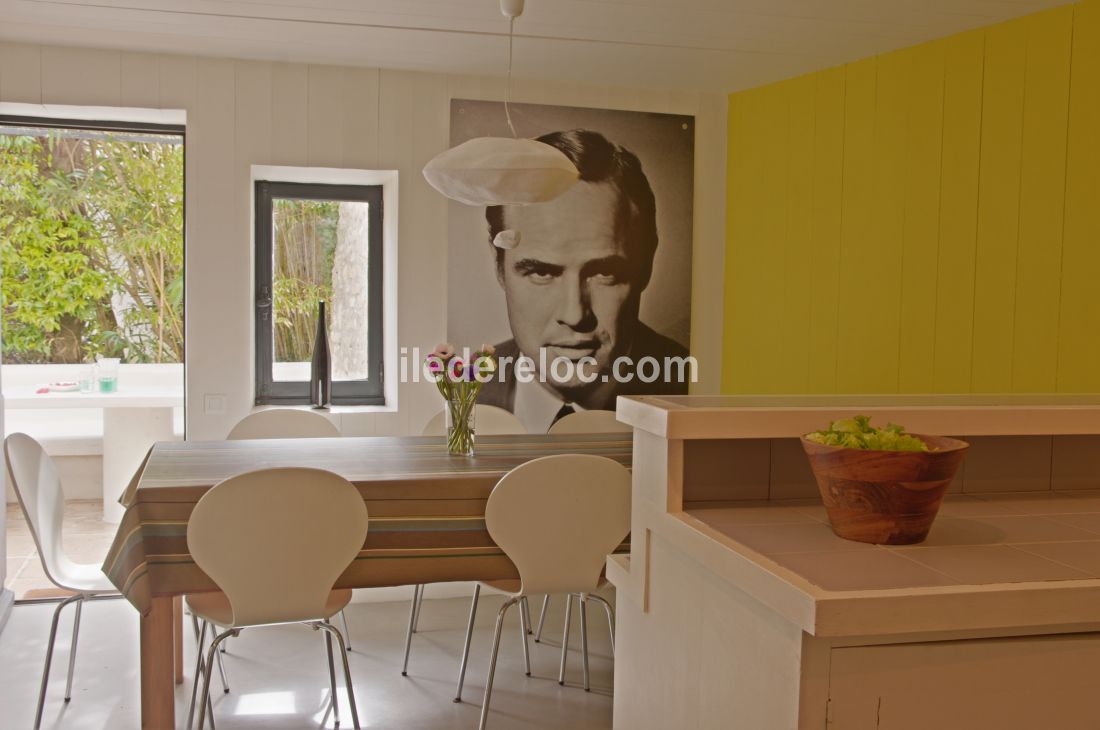 Photo 7 : NC d'une maison situ&eacute;e &agrave; Ars en R&eacute;, &icirc;le de R&eacute;.