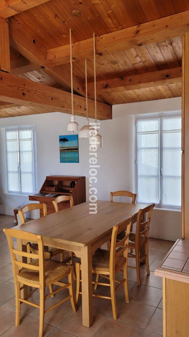 Photo 11 : SEJOUR d'une maison située à Le Bois-Plage-en-Ré, île de Ré.