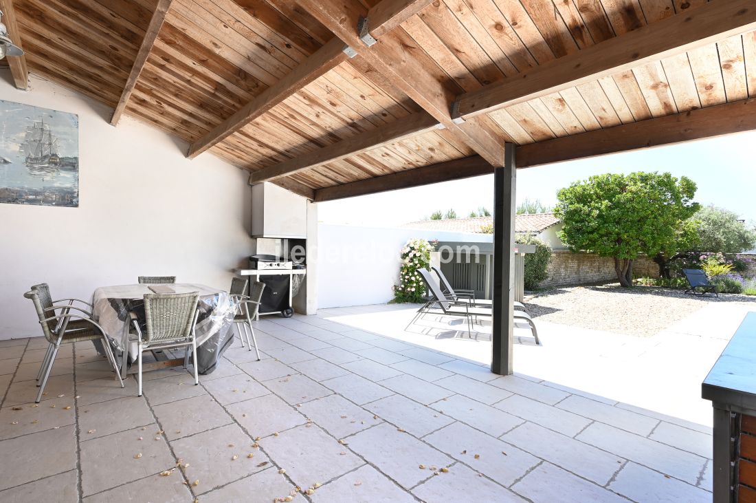 Photo 21 : NC d'une maison situ&eacute;e &agrave; Sainte-Marie-de-R&eacute;, &icirc;le de R&eacute;.