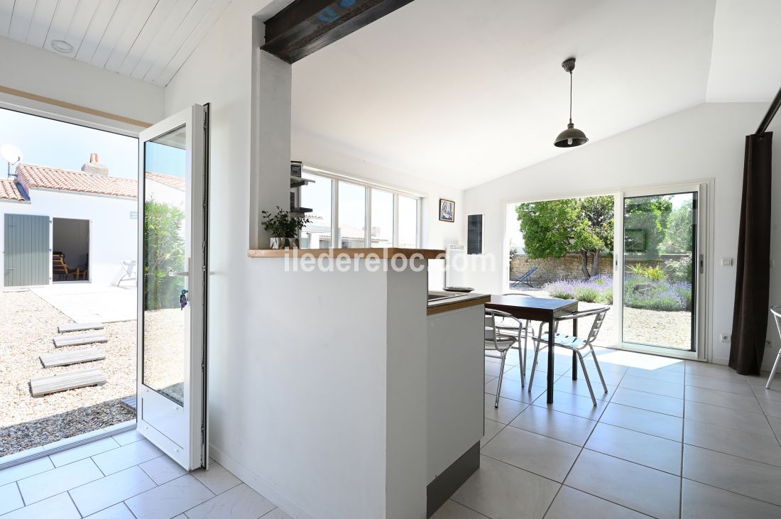 Photo 18 : NC d'une maison situ&eacute;e &agrave; Sainte-Marie-de-R&eacute;, &icirc;le de R&eacute;.