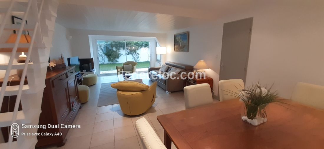 Photo 6 : SEJOUR d'une maison situ&eacute;e &agrave; Rivedoux-Plage, &icirc;le de R&eacute;.