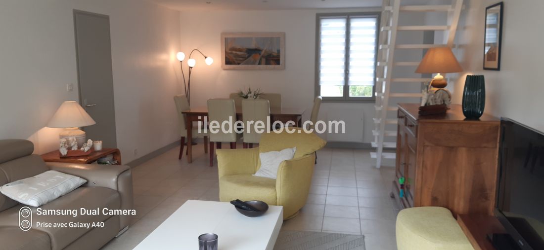 Photo 8 : SEJOUR d'une maison situ&eacute;e &agrave; Rivedoux-Plage, &icirc;le de R&eacute;.