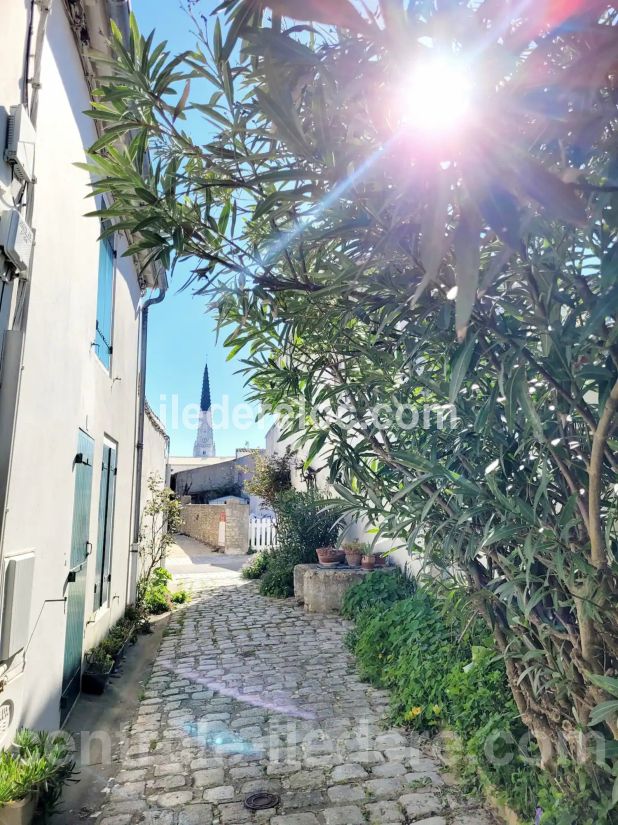 Photo 4 : NC d'une maison située à Ars en Ré, île de Ré.