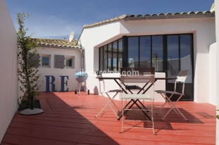 Ile de Ré:Luxueuse villa 7 chambres 7 salles d'eau coeur de village
