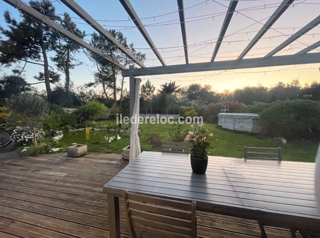 Photo 10 : TERRASSE d'une maison située à La Flotte-en-Ré, île de Ré.