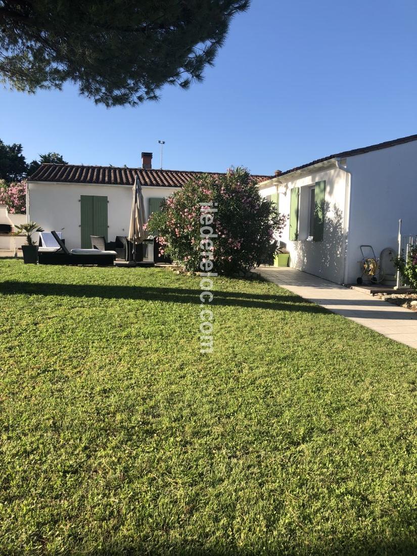 Photo 42 : NC d'une maison située à Sainte-Marie-de-Ré, île de Ré.