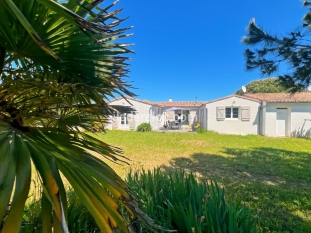 Ile de Ré:L'oliveraie, maison de charme de 120 m2 pour 10 personnes au cœur des oliviers 