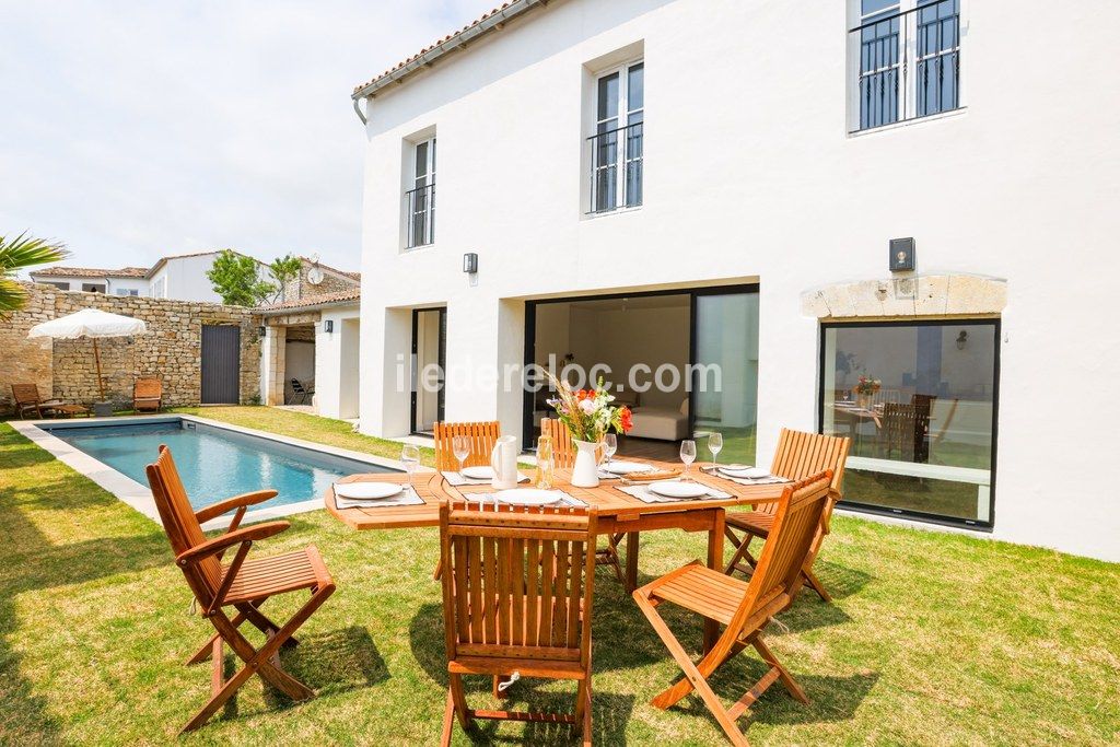 Photo 4 : NC d'une maison situ&eacute;e &agrave; Sainte-Marie-de-R&eacute;, &icirc;le de R&eacute;.
