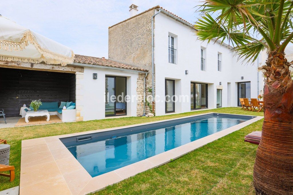 Photo 9 : NC d'une maison situ&eacute;e &agrave; Sainte-Marie-de-R&eacute;, &icirc;le de R&eacute;.