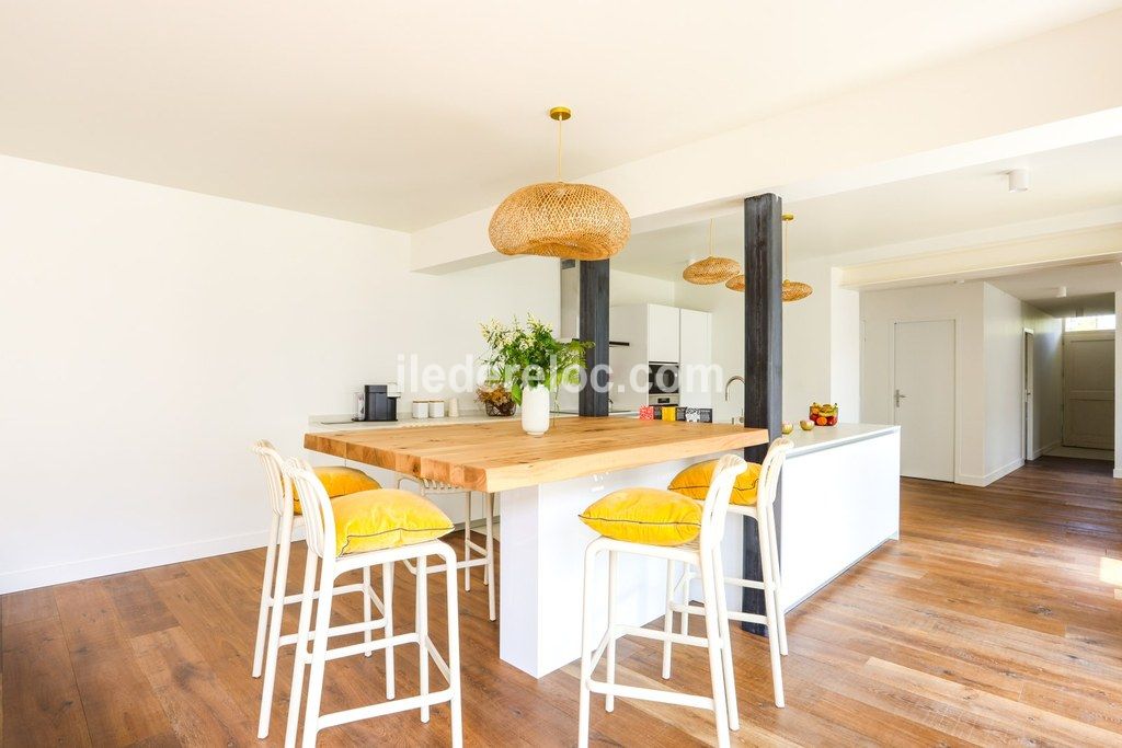 Photo 12 : NC d'une maison situ&eacute;e &agrave; Sainte-Marie-de-R&eacute;, &icirc;le de R&eacute;.