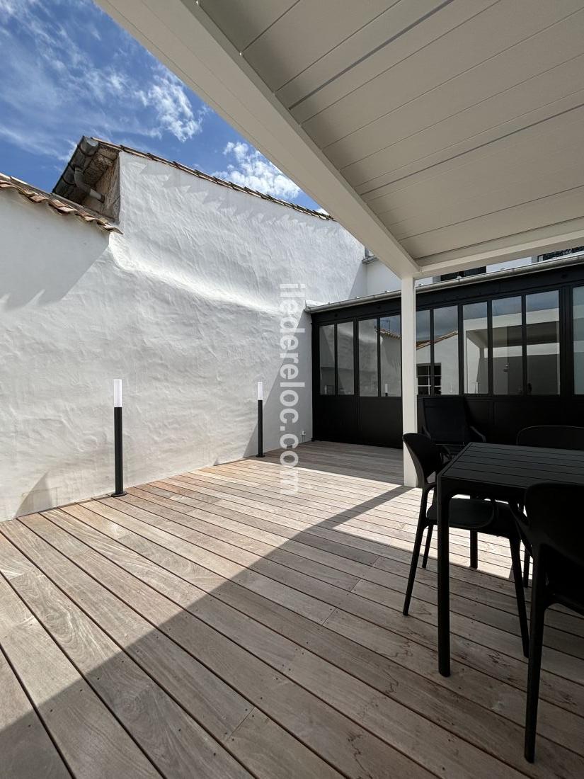 Photo 5 : TERRASSE d'une maison située à La Flotte-en-Ré, île de Ré.