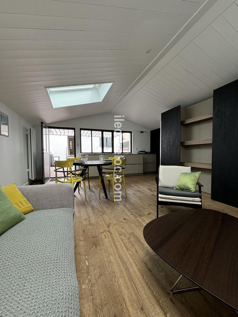 Photo 7 : SEJOUR d'une maison située à La Flotte-en-Ré, île de Ré.