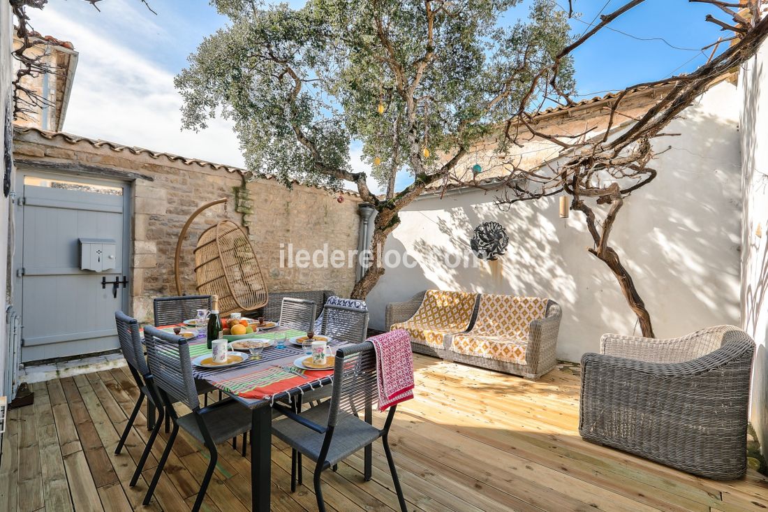 Photo 8 : NC d'une maison située à Sainte-Marie-de-Ré, île de Ré.