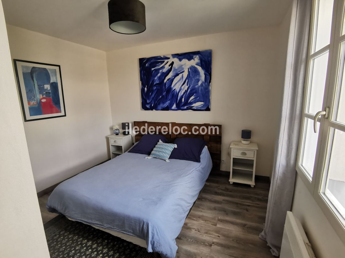 Photo 10 : CHAMBRE d'une maison située à La Flotte-en-Ré, île de Ré.