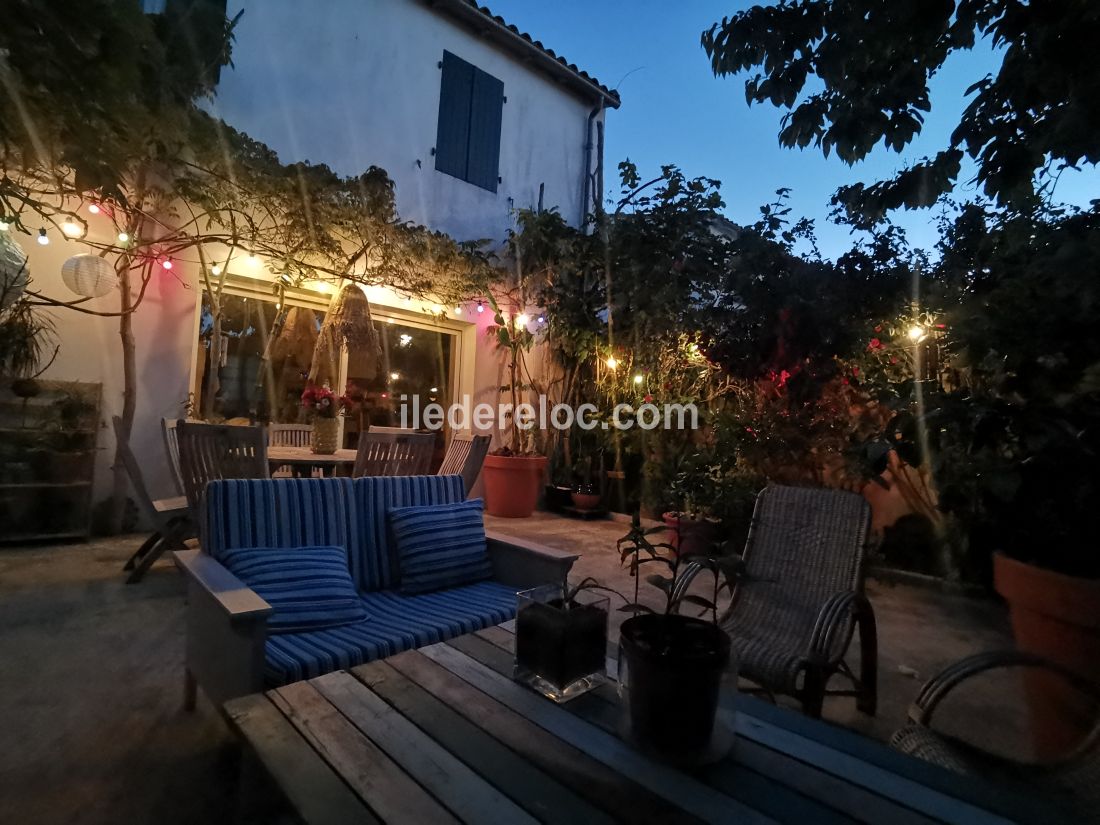 Photo 7 : JARDIN d'une maison située à La Flotte-en-Ré, île de Ré.