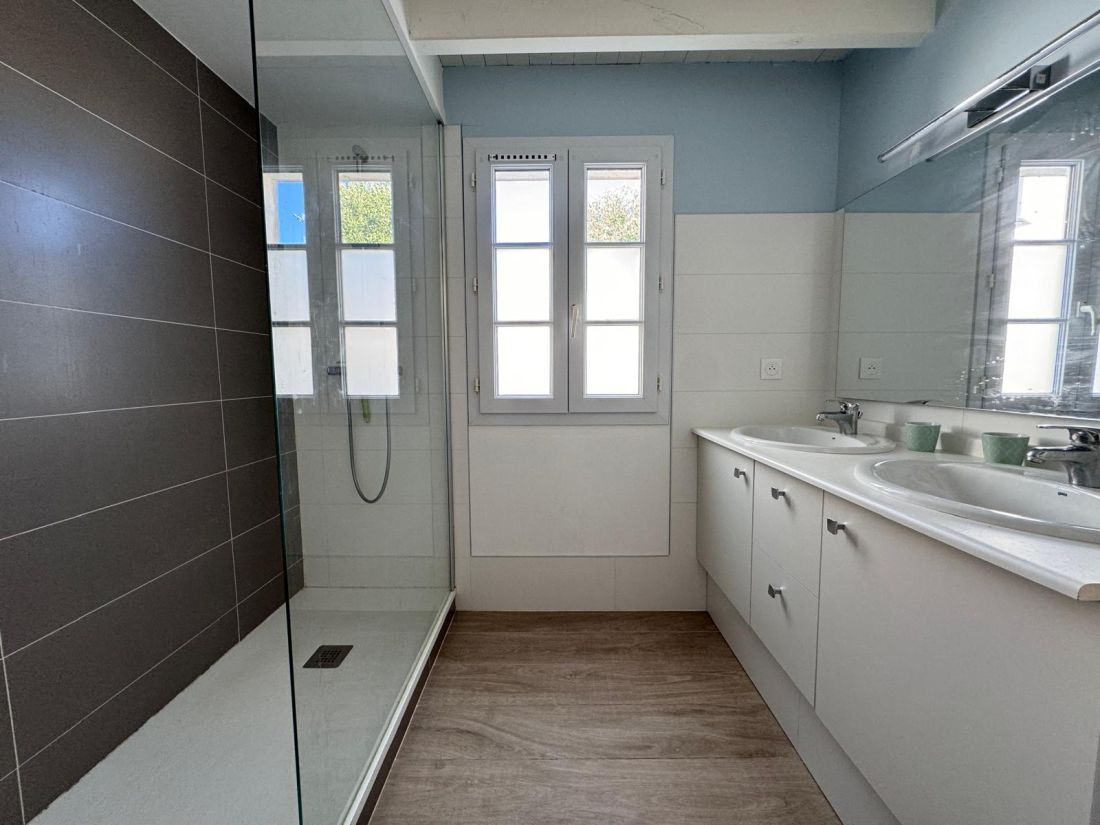 Photo 8 : NC d'une maison située à Saint-Clément-des-Baleines, île de Ré.