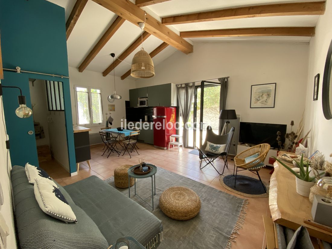 Photo 6 : SEJOUR d'une maison située à Saint-Clément-des-Baleines, île de Ré.