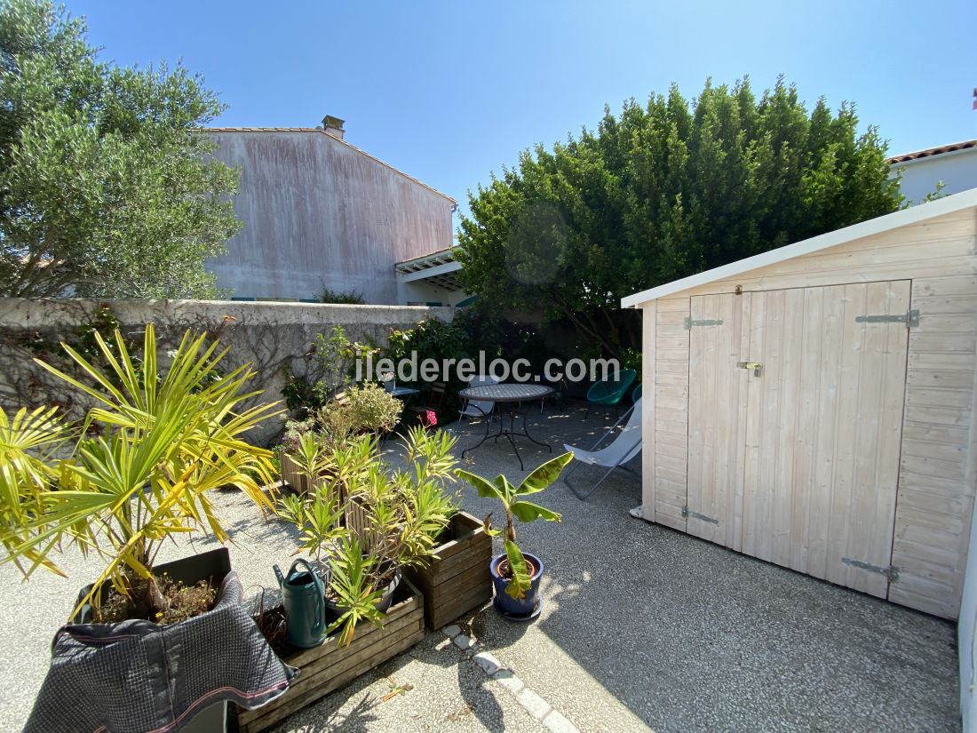 Photo 11 : EXTERIEUR d'une maison située à Saint-Clément-des-Baleines, île de Ré.