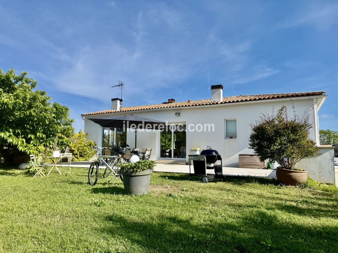 Photo 11 : NC d'une maison située à Sainte-Marie-de-Ré, île de Ré.