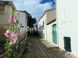 Ile de Ré:Loue appartement t2 avec garage et piscine