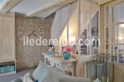 Photo 6 : SEJOUR d'une maison situ&eacute;e &agrave; Saint-Martin-de-R&eacute;, &icirc;le de R&eacute;.