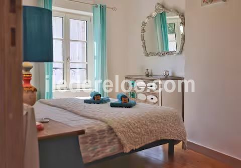 Photo 42 : CHAMBRE d'une maison situ&eacute;e &agrave; Saint-Martin-de-R&eacute;, &icirc;le de R&eacute;.