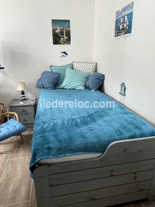 Photo 14 : CHAMBRE d'une maison située à Saint-Clément-des-Baleines, île de Ré.