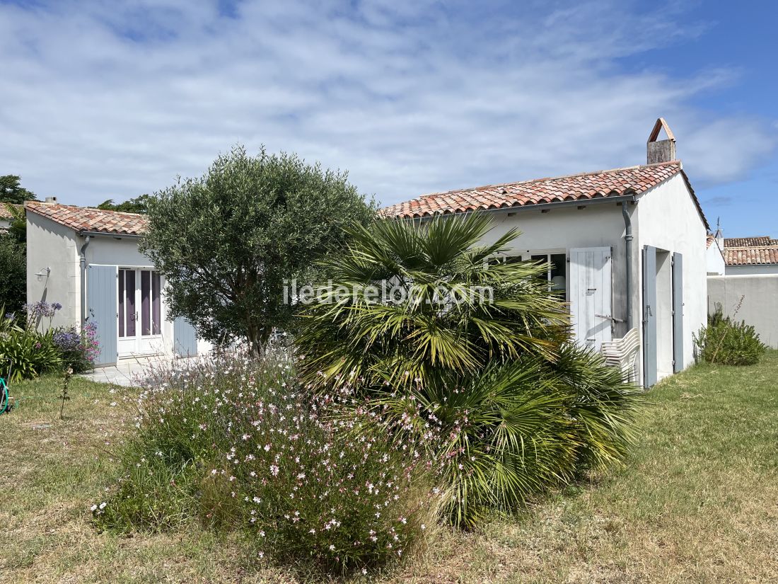 Photo 5 : JARDIN d'une maison située à Saint-Clément-des-Baleines, île de Ré.