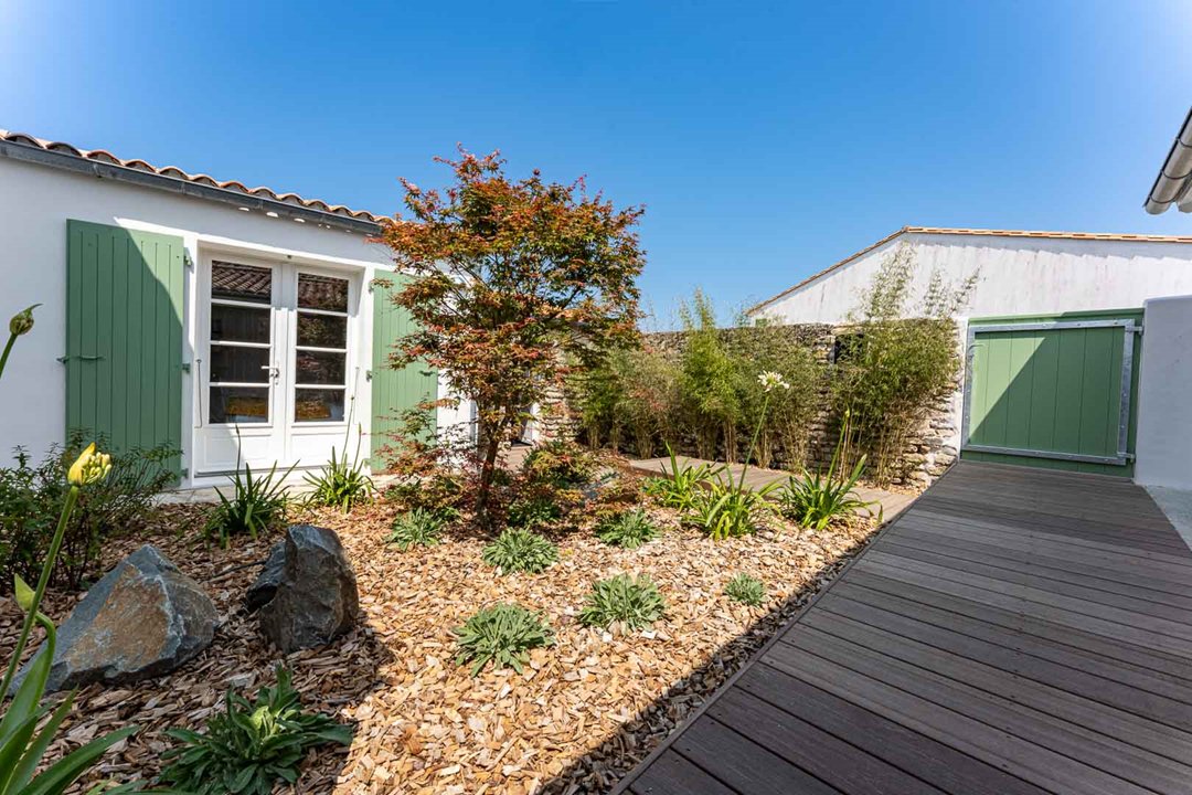Photo 28 :  d'une maison située à Loix, île de Ré.