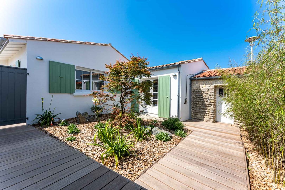 Photo 29 :  d'une maison située à Loix, île de Ré.