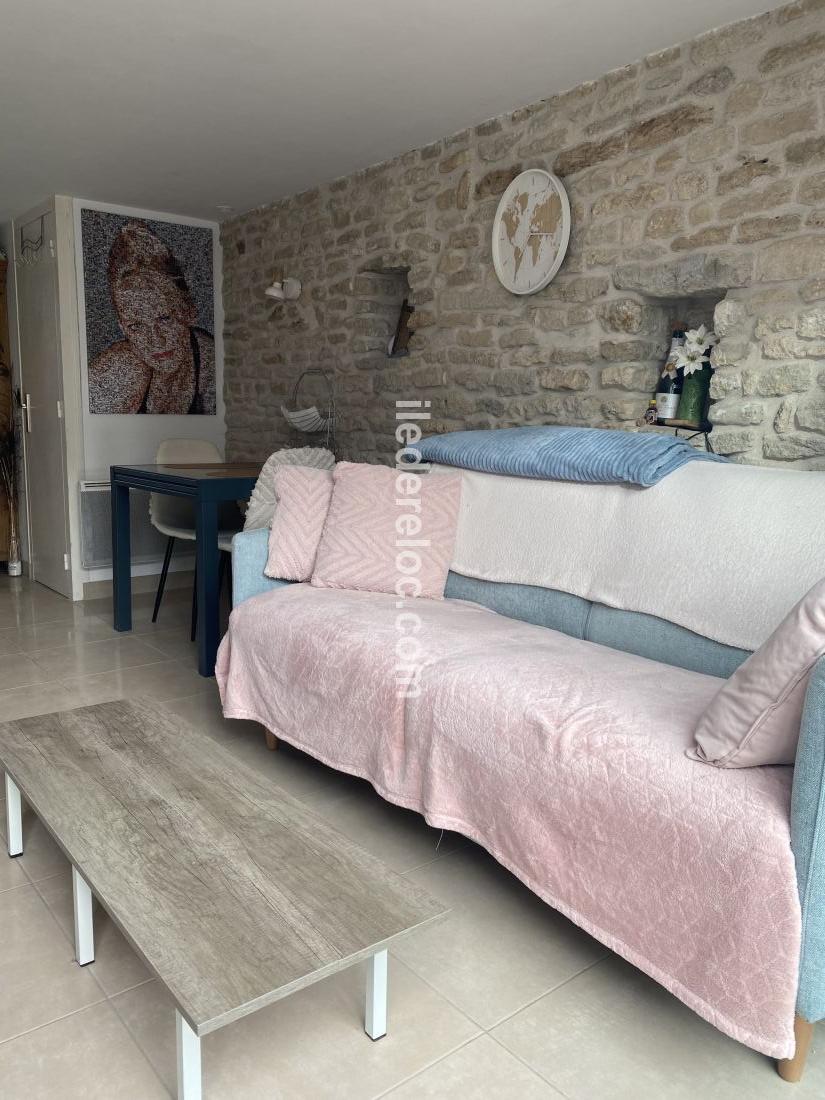 Photo 5 : NC d'une maison située à Saint-Clément-des-Baleines, île de Ré.