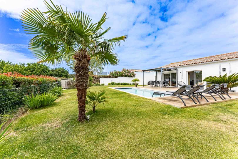 Photo 30 :  d'une maison situ&eacute;e &agrave; Saint-Martin-de-R&eacute;, &icirc;le de R&eacute;.