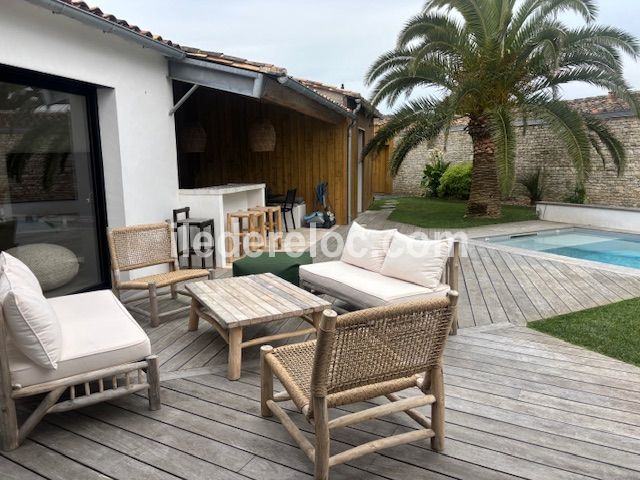 Photo 4 : TERRASSE d'une maison située à Le Bois-Plage-en-Ré, île de Ré.