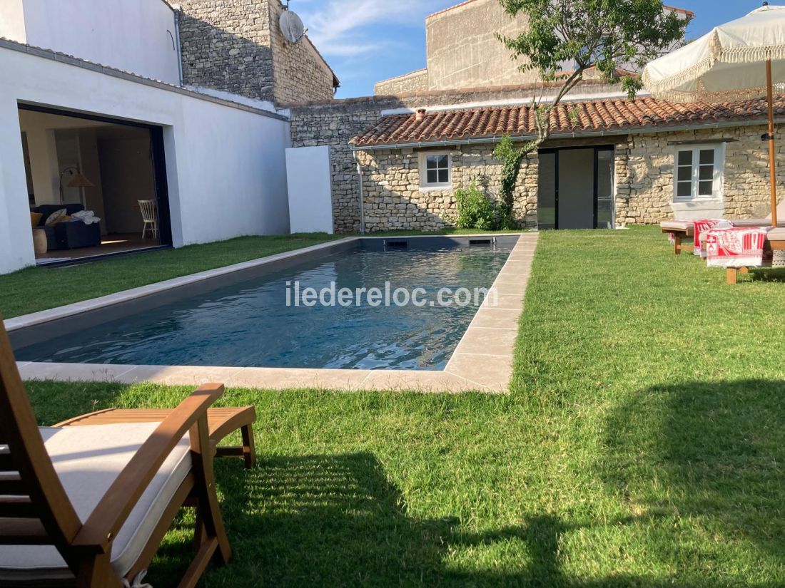 Photo 5 : PISCINE d'une maison située à Sainte-Marie-de-Ré, île de Ré.