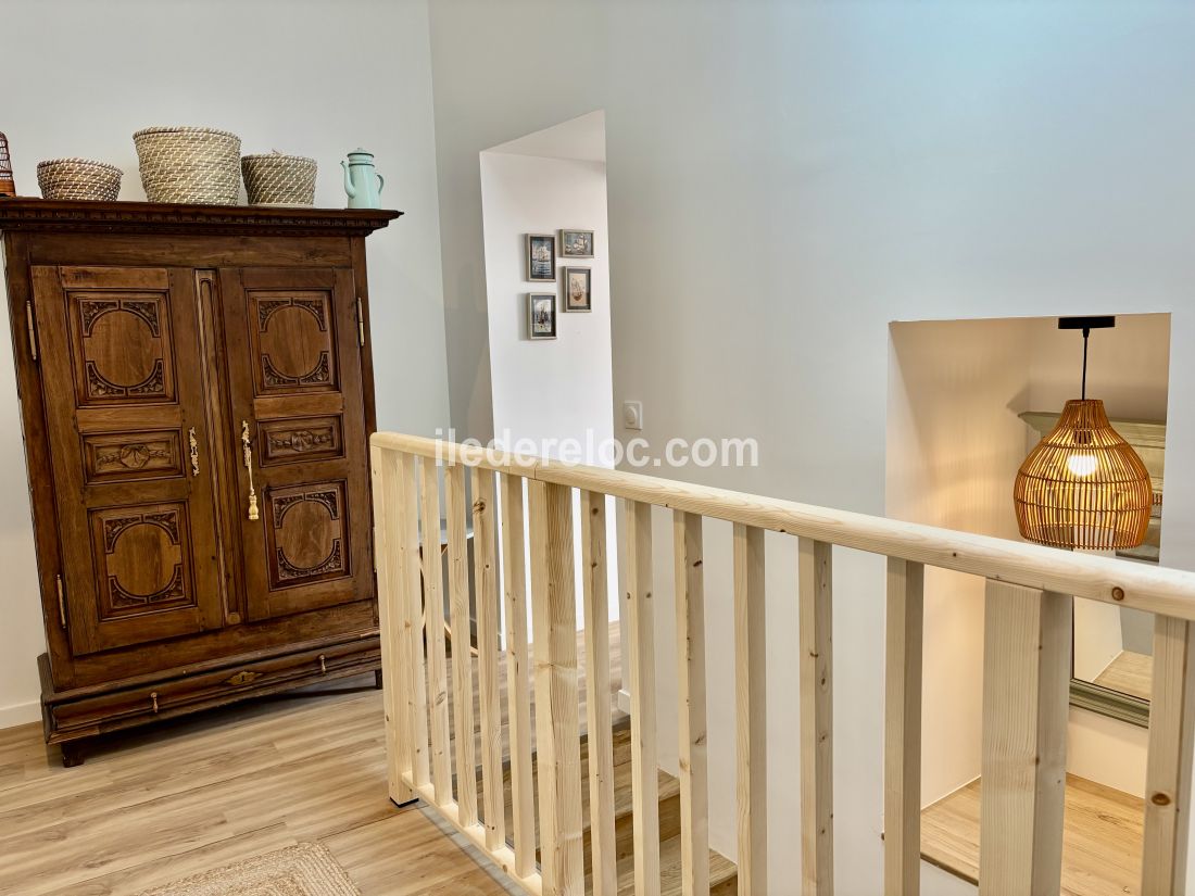Photo 25 : MEZZANINE d'une maison située à La Flotte-en-Ré, île de Ré.