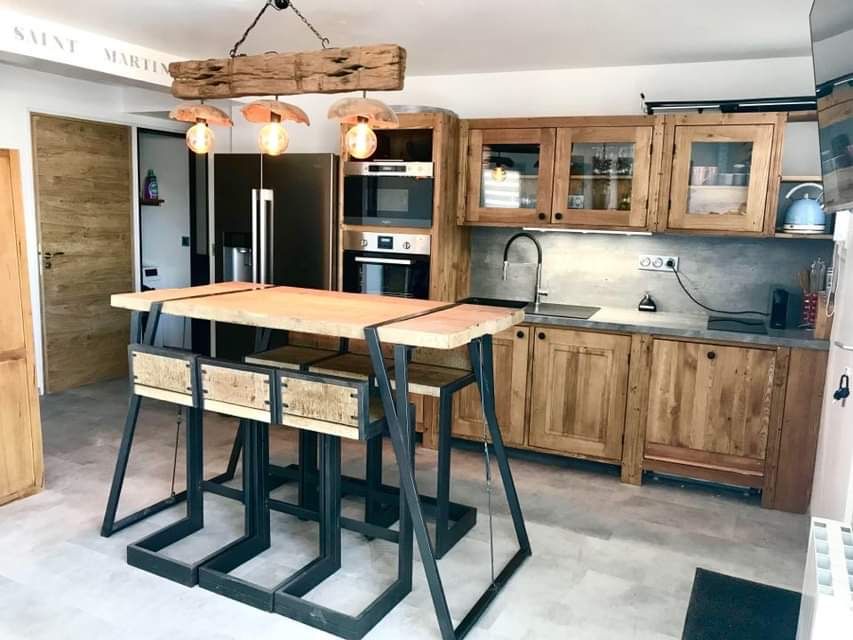 Photo 7 : CUISINE d'une maison située à Saint-Martin-de-Ré, île de Ré.