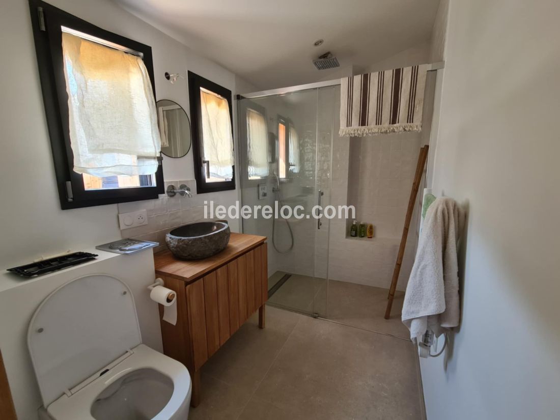Photo 25 : NC d'une maison située à Le Bois-Plage-en-Ré, île de Ré.