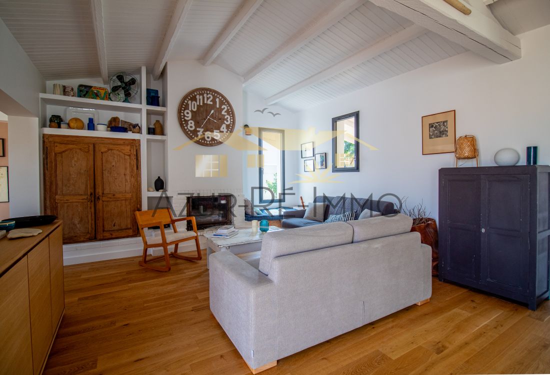 Photo 20 : NC d'une maison situ&eacute;e &agrave; Le Bois-Plage-en-R&eacute;, &icirc;le de R&eacute;.