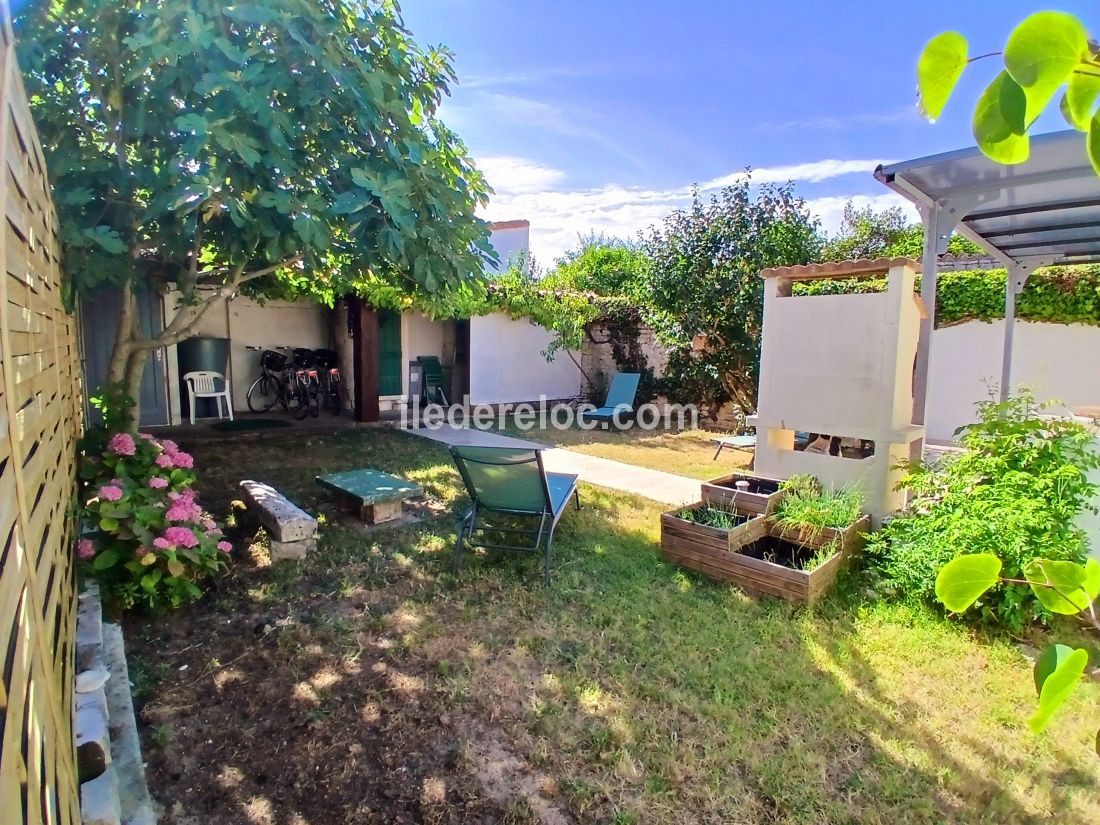 Photo 15 : NC d'une maison située à Sainte-Marie-de-Ré, île de Ré.
