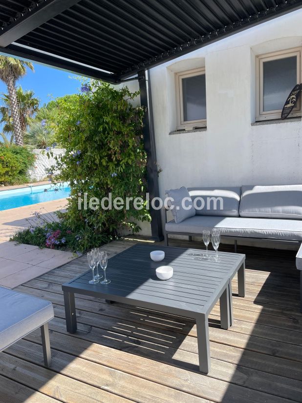 Photo 31 : TERRASSE d'une maison située à Rivedoux-Plage, île de Ré.