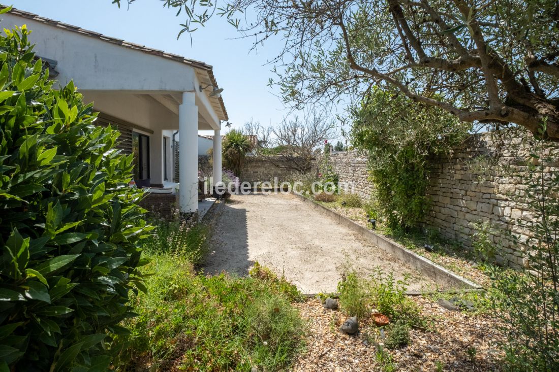Photo 14 : NC d'une maison située à La Couarde-sur-mer, île de Ré.